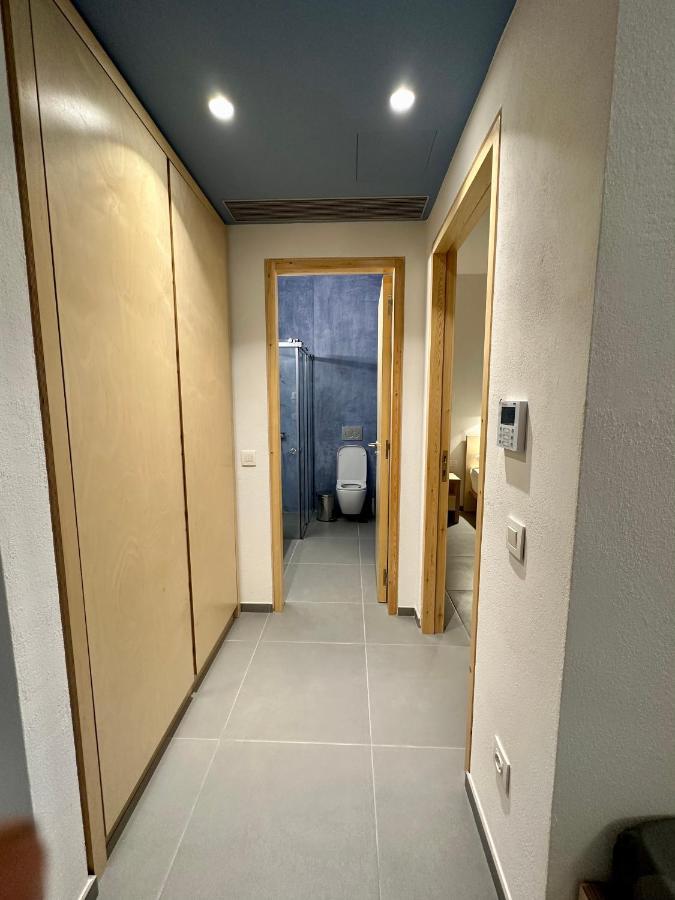 Pasithea Suites โมเน็มวาซี ภายนอก รูปภาพ