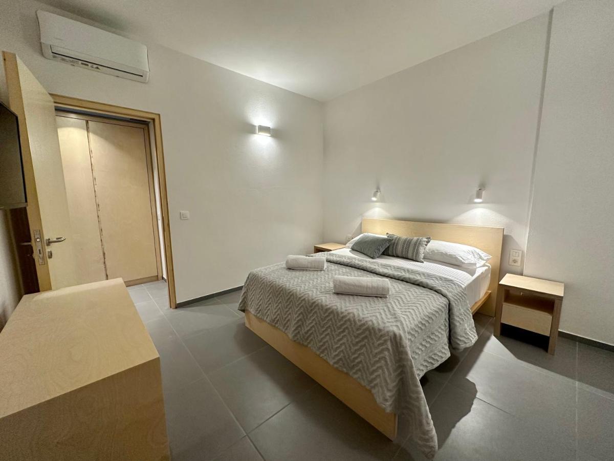Pasithea Suites โมเน็มวาซี ภายนอก รูปภาพ