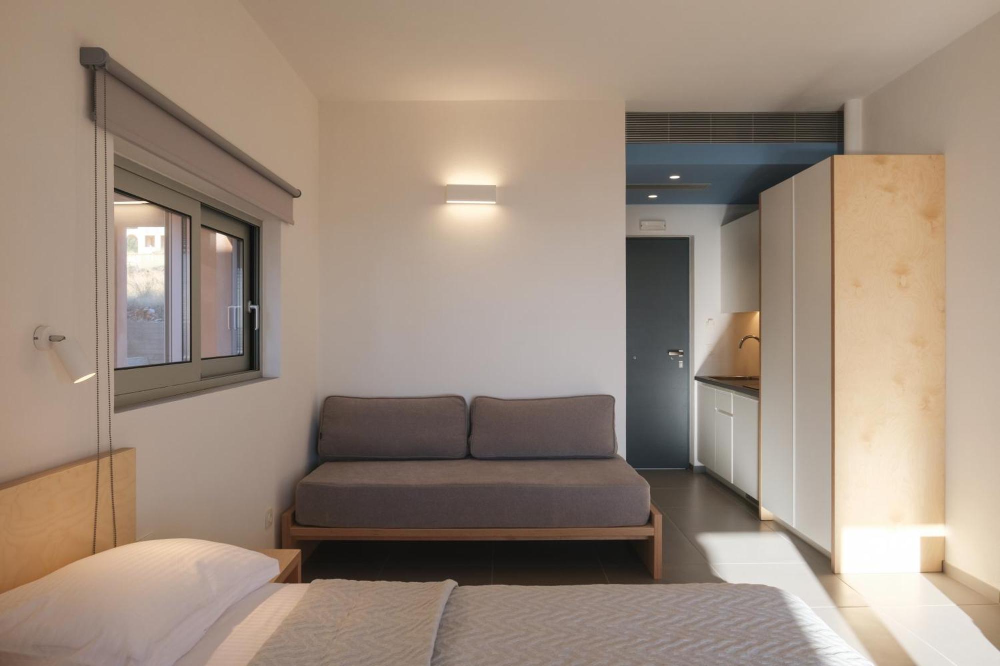 Pasithea Suites โมเน็มวาซี ภายนอก รูปภาพ